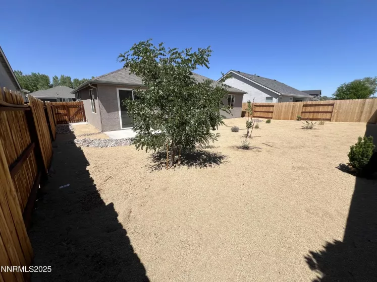 573 Country Hollow, Fernley, Nevada 89408, 3 Bedrooms Bedrooms, ,2 BathroomsBathrooms,Residential,Residential,Country Hollow,250051723