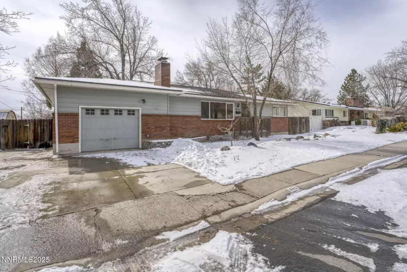 840 Brookfield, Reno, Nevada 89503, 4 Bedrooms Bedrooms, ,3 BathroomsBathrooms,Residential,Residential,Brookfield,250051725