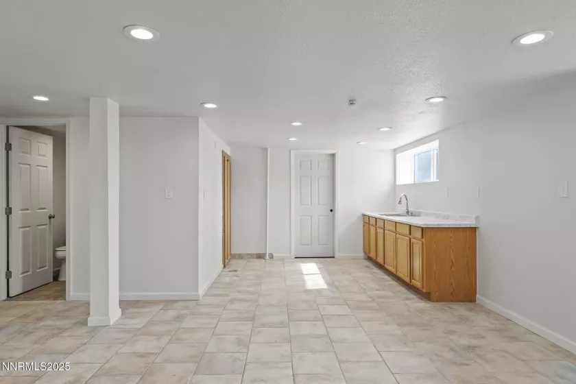 840 Brookfield, Reno, Nevada 89503, 4 Bedrooms Bedrooms, ,3 BathroomsBathrooms,Residential,Residential,Brookfield,250051725