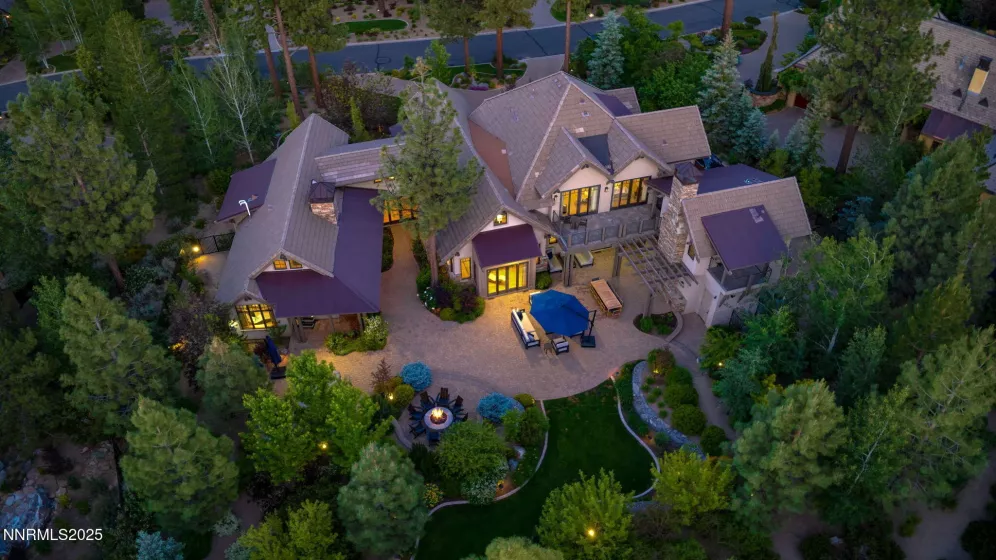 5825 Lausanne, Reno, Nevada 89511, 5 Bedrooms Bedrooms, ,8 BathroomsBathrooms,Residential,Residential,Lausanne,250051724