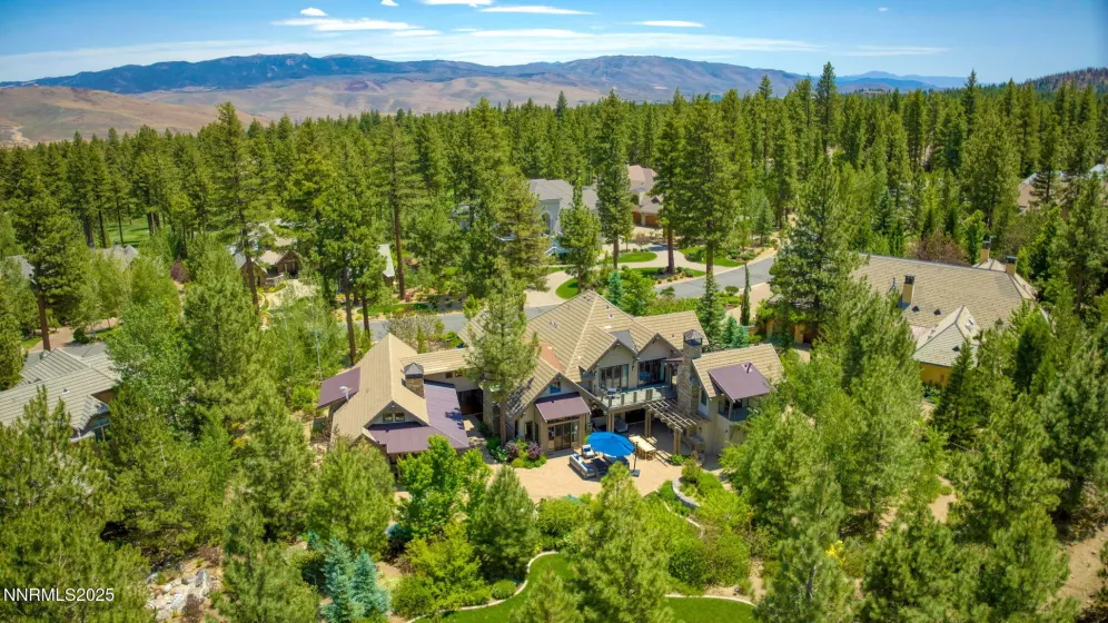 5825 Lausanne, Reno, Nevada 89511, 5 Bedrooms Bedrooms, ,8 BathroomsBathrooms,Residential,Residential,Lausanne,250051724