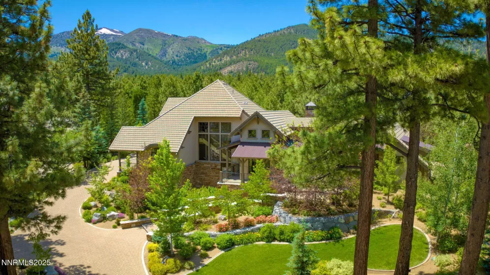 5825 Lausanne, Reno, Nevada 89511, 5 Bedrooms Bedrooms, ,8 BathroomsBathrooms,Residential,Residential,Lausanne,250051724