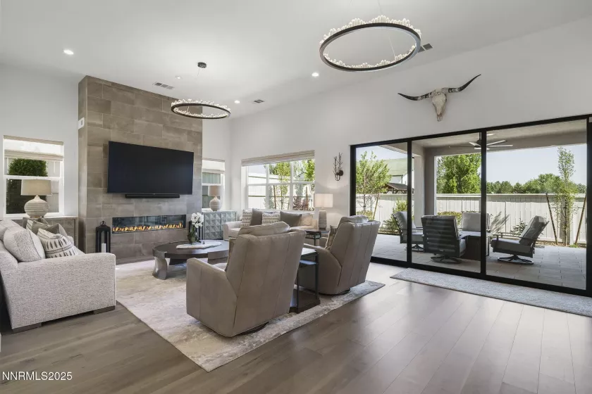 641 Braided Rope, Reno, Nevada 89511, 2 Bedrooms Bedrooms, ,3 BathroomsBathrooms,Residential,Residential,Braided Rope,250051727
