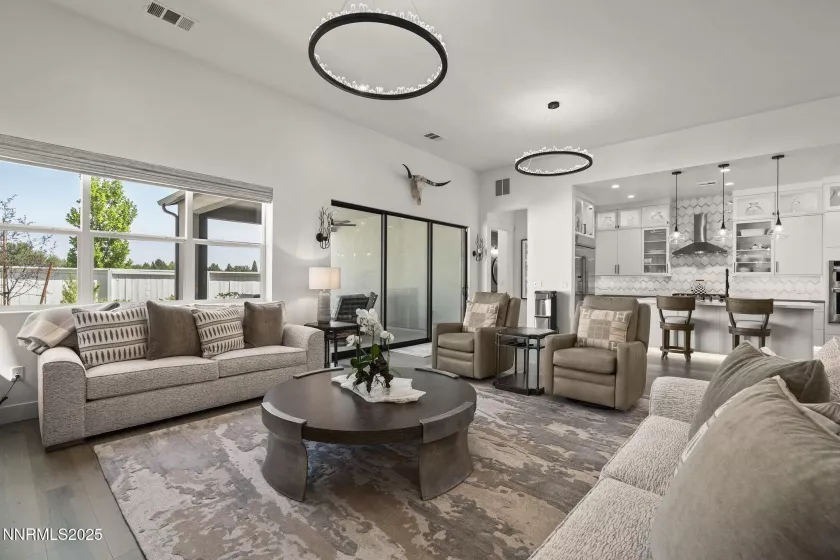 641 Braided Rope, Reno, Nevada 89511, 2 Bedrooms Bedrooms, ,3 BathroomsBathrooms,Residential,Residential,Braided Rope,250051727