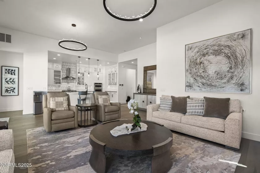 641 Braided Rope, Reno, Nevada 89511, 2 Bedrooms Bedrooms, ,3 BathroomsBathrooms,Residential,Residential,Braided Rope,250051727