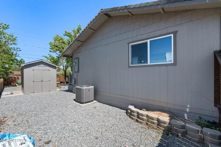42 Amanda, Sparks, Nevada 89436, 3 Bedrooms Bedrooms, ,2 BathroomsBathrooms,Residential,Residential,Amanda,250051729