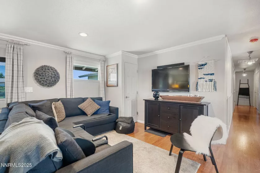 42 Amanda, Sparks, Nevada 89436, 3 Bedrooms Bedrooms, ,2 BathroomsBathrooms,Residential,Residential,Amanda,250051729