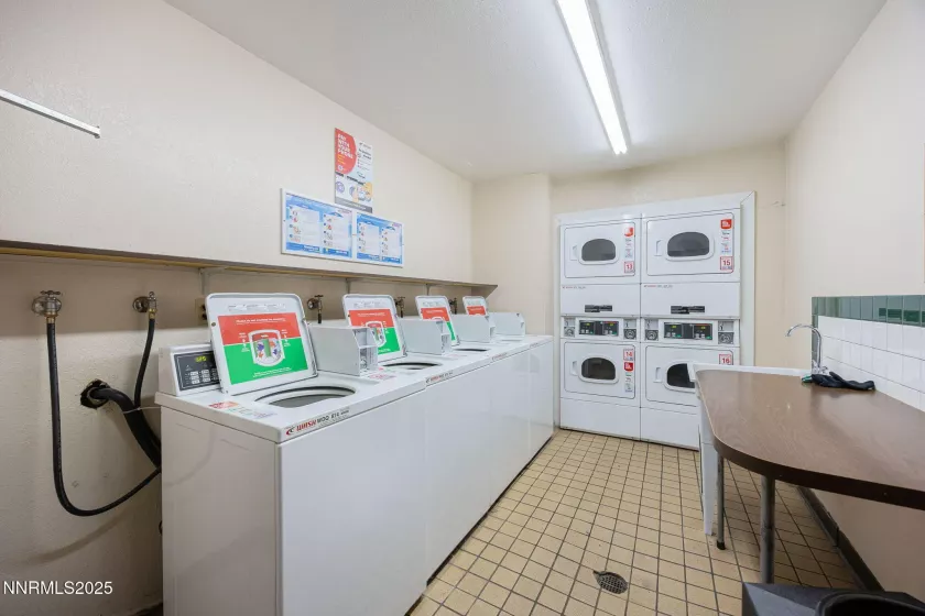 2450 Lymbery, Reno, Nevada 89509, ,1 BathroomBathrooms,Residential,Residential,Lymbery,250051731