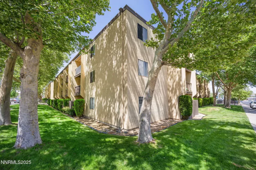 2450 Lymbery, Reno, Nevada 89509, ,1 BathroomBathrooms,Residential,Residential,Lymbery,250051731