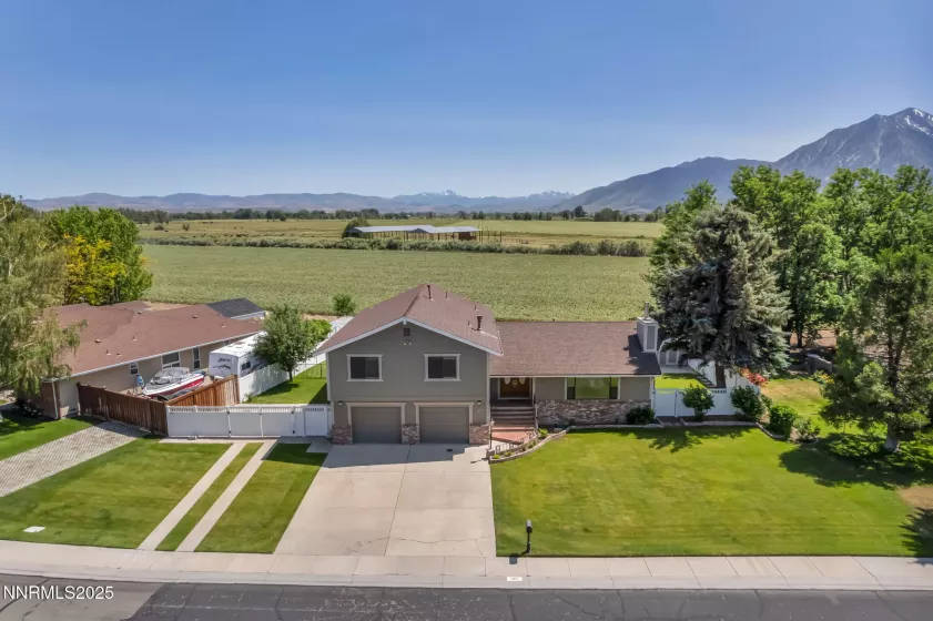 1663 Mackland, Minden, Nevada 89423, 4 Bedrooms Bedrooms, ,3 BathroomsBathrooms,Residential,Residential,Mackland,250051732