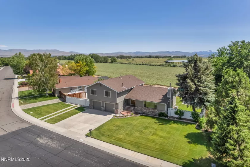 1663 Mackland, Minden, Nevada 89423, 4 Bedrooms Bedrooms, ,3 BathroomsBathrooms,Residential,Residential,Mackland,250051732