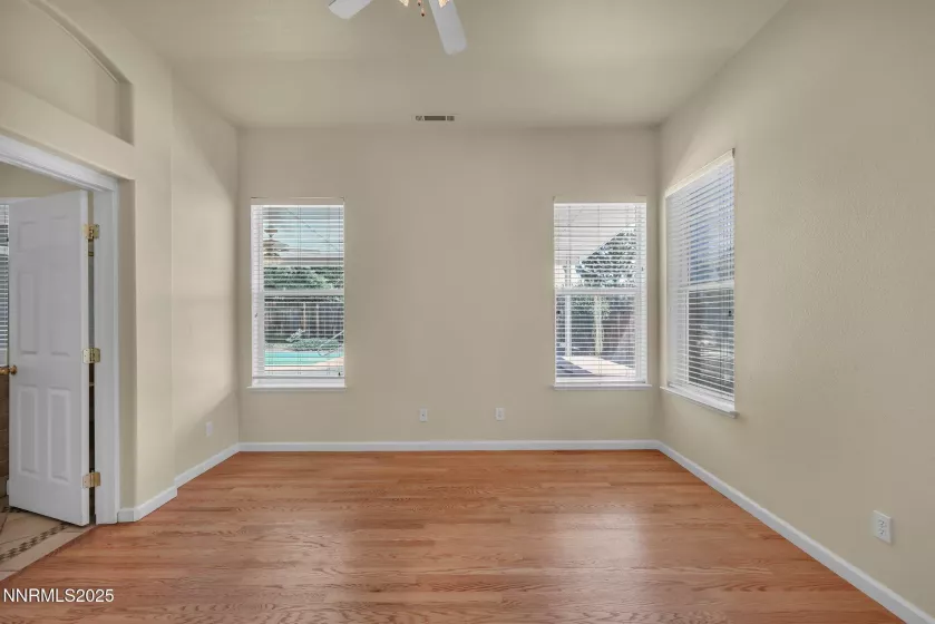 3123 Minino, Sparks, Nevada 89436, 3 Bedrooms Bedrooms, ,2 BathroomsBathrooms,Residential,Residential,Minino,250051734