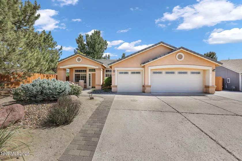 3123 Minino, Sparks, Nevada 89436, 3 Bedrooms Bedrooms, ,2 BathroomsBathrooms,Residential,Residential,Minino,250051734