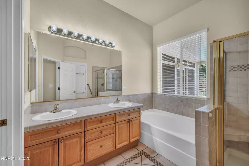 3123 Minino, Sparks, Nevada 89436, 3 Bedrooms Bedrooms, ,2 BathroomsBathrooms,Residential,Residential,Minino,250051734