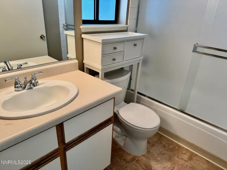 4066 SNOWSHOE, Reno, Nevada 89502, 2 Bedrooms Bedrooms, ,3 BathroomsBathrooms,Residential,Residential,SNOWSHOE,250051736