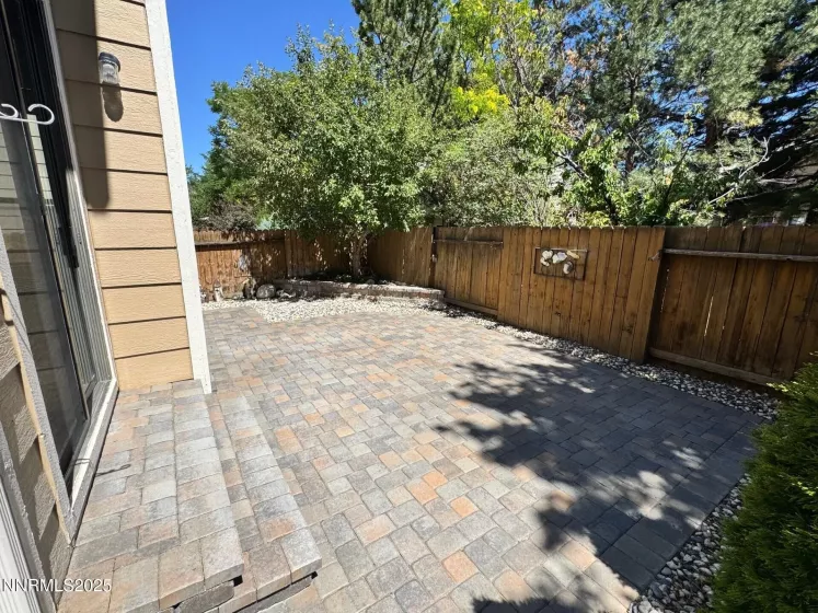 4066 SNOWSHOE, Reno, Nevada 89502, 2 Bedrooms Bedrooms, ,3 BathroomsBathrooms,Residential,Residential,SNOWSHOE,250051736