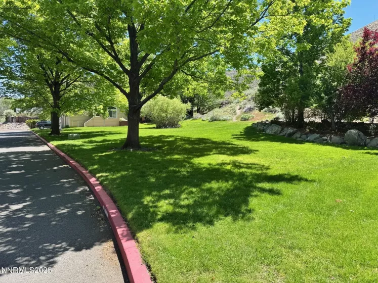 4066 SNOWSHOE, Reno, Nevada 89502, 2 Bedrooms Bedrooms, ,3 BathroomsBathrooms,Residential,Residential,SNOWSHOE,250051736