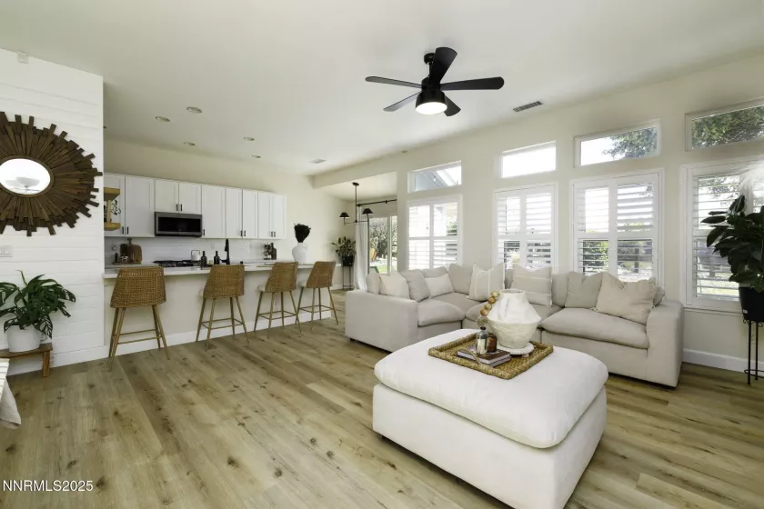 7861 Cantabria, Sparks, Nevada 89436, 3 Bedrooms Bedrooms, ,2 BathroomsBathrooms,Residential,Residential,Cantabria,250051737