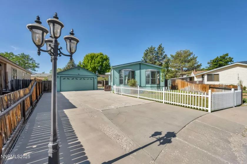 1155 Denise, Carson City, Nevada 89701, 3 Bedrooms Bedrooms, ,2 BathroomsBathrooms,Residential,Residential,Denise,250051739