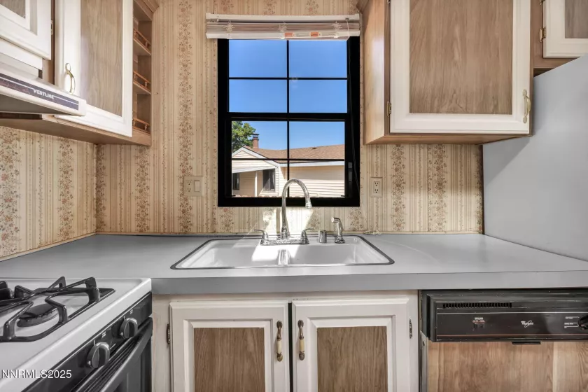 1155 Denise, Carson City, Nevada 89701, 3 Bedrooms Bedrooms, ,2 BathroomsBathrooms,Residential,Residential,Denise,250051739
