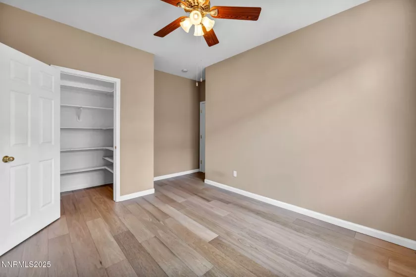 10559 Iron Point, Reno, Nevada 89521, 3 Bedrooms Bedrooms, ,2 BathroomsBathrooms,Residential,Residential,Iron Point,250051738