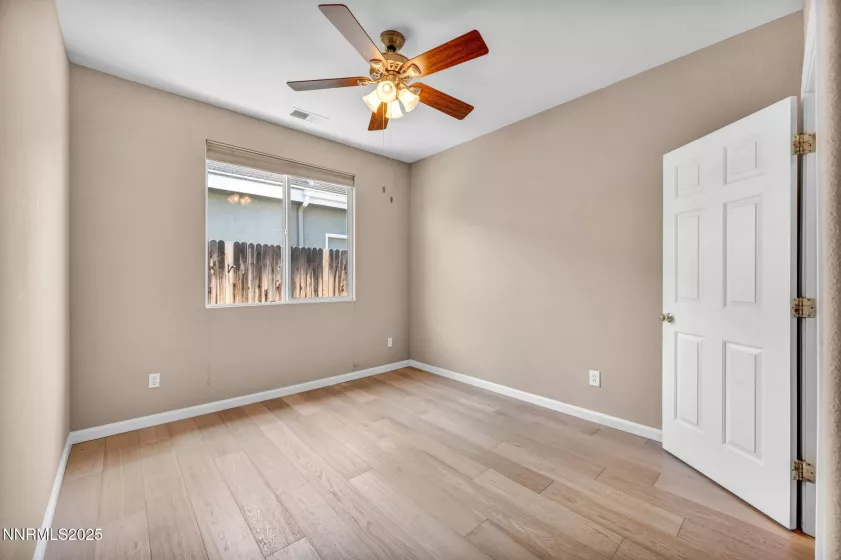 10559 Iron Point, Reno, Nevada 89521, 3 Bedrooms Bedrooms, ,2 BathroomsBathrooms,Residential,Residential,Iron Point,250051738