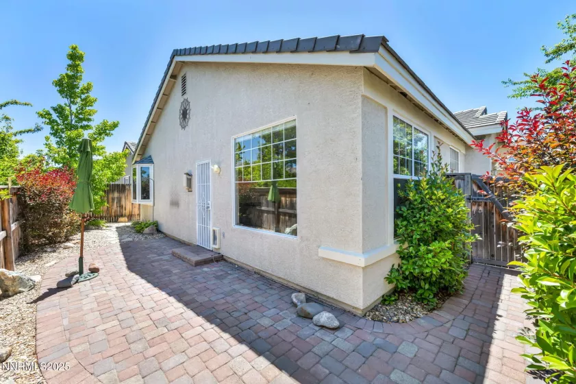 10559 Iron Point, Reno, Nevada 89521, 3 Bedrooms Bedrooms, ,2 BathroomsBathrooms,Residential,Residential,Iron Point,250051738