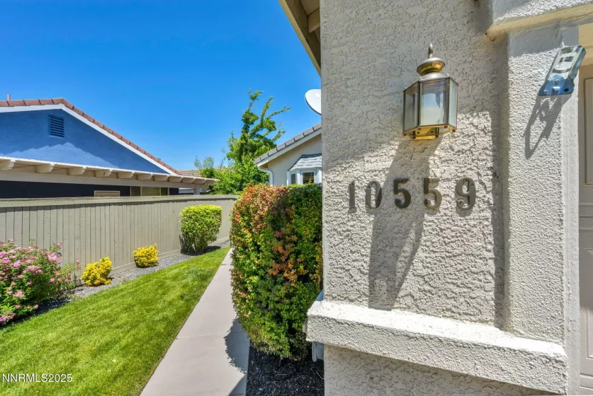 10559 Iron Point, Reno, Nevada 89521, 3 Bedrooms Bedrooms, ,2 BathroomsBathrooms,Residential,Residential,Iron Point,250051738