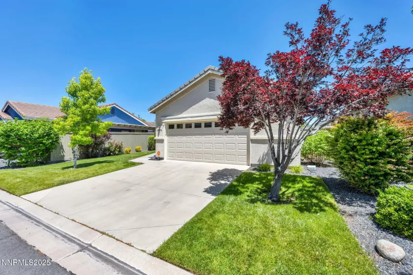 10559 Iron Point, Reno, Nevada 89521, 3 Bedrooms Bedrooms, ,2 BathroomsBathrooms,Residential,Residential,Iron Point,250051738