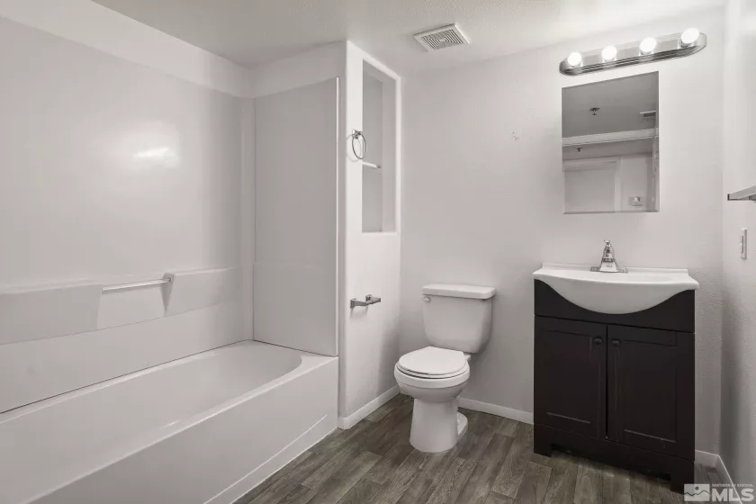 15 Gentry, Reno, Nevada 89502, ,Commercial Sale,Residential,Gentry,250002151