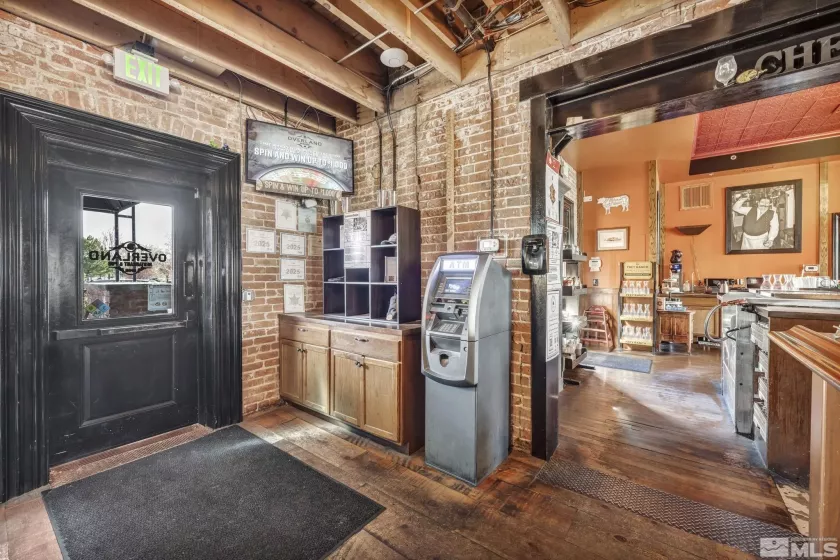 1453 HWY 395, Gardnerville, Nevada 89410, ,Commercial Sale,Residential,HWY 395,250005681