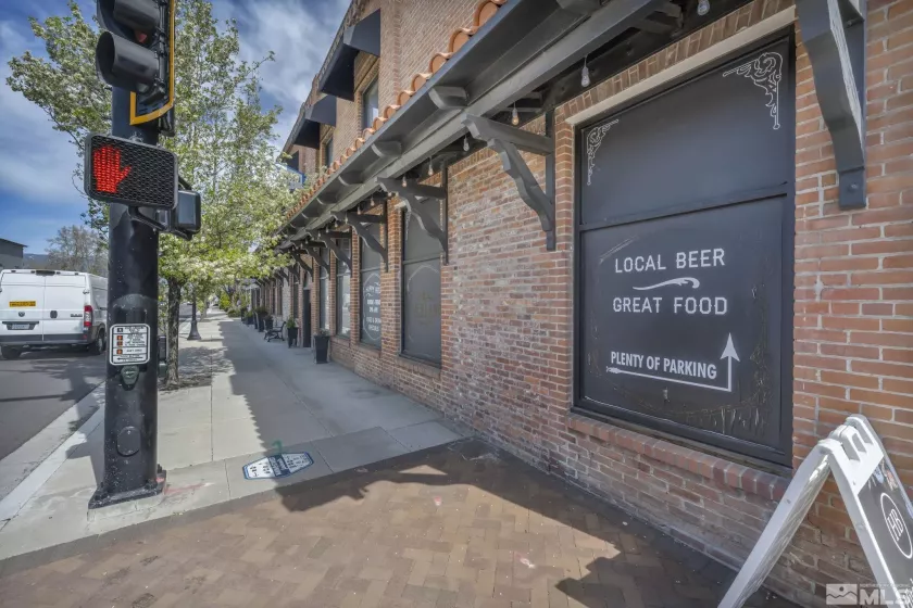 1453 HWY 395, Gardnerville, Nevada 89410, ,Commercial Sale,Residential,HWY 395,250005681