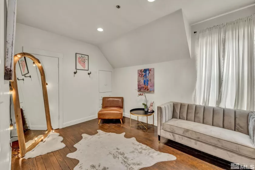 1453 HWY 395, Gardnerville, Nevada 89410, ,Commercial Sale,Residential,HWY 395,250005681