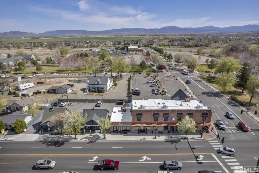 1453 HWY 395, Gardnerville, Nevada 89410, ,Commercial Sale,Residential,HWY 395,250005681