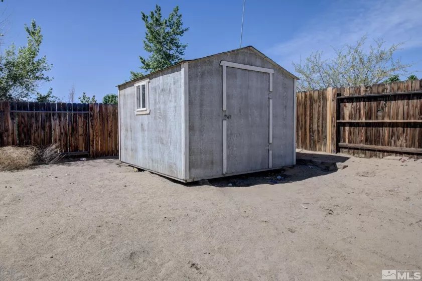 607 Sunrise, Dayton, Nevada 89403, 3 Bedrooms Bedrooms, ,2 BathroomsBathrooms,Residential,Residential,Sunrise,250006377