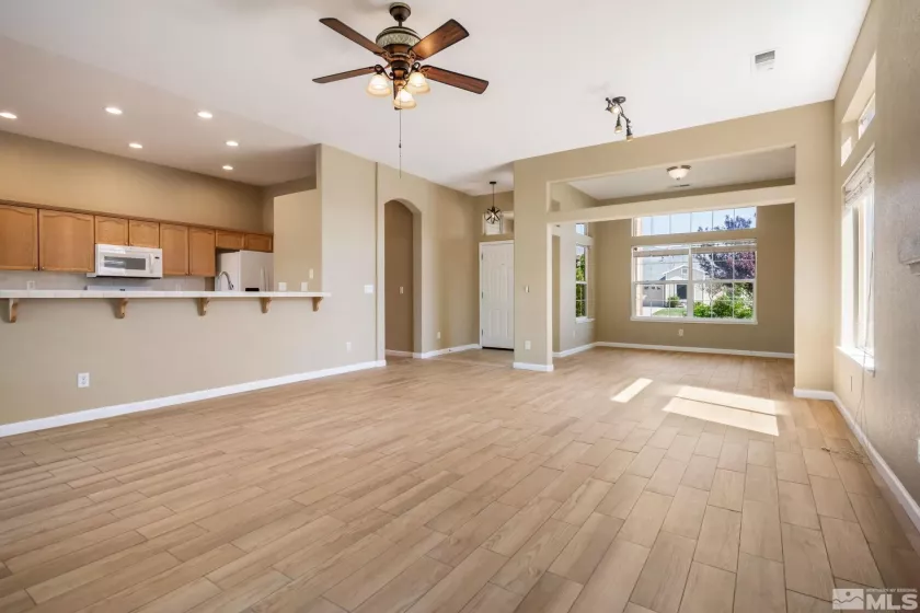 607 Sunrise, Dayton, Nevada 89403, 3 Bedrooms Bedrooms, ,2 BathroomsBathrooms,Residential,Residential,Sunrise,250006377