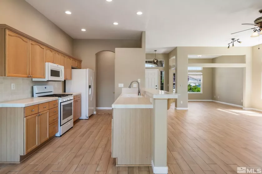 607 Sunrise, Dayton, Nevada 89403, 3 Bedrooms Bedrooms, ,2 BathroomsBathrooms,Residential,Residential,Sunrise,250006377
