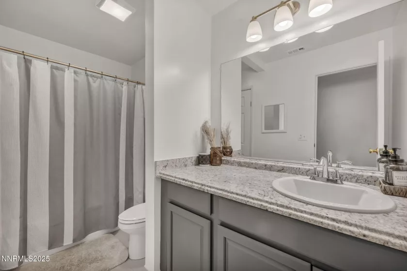 1041 Baywood, Sparks, Nevada 89434, 3 Bedrooms Bedrooms, ,1 BathroomBathrooms,Residential,Residential,Baywood,250051743
