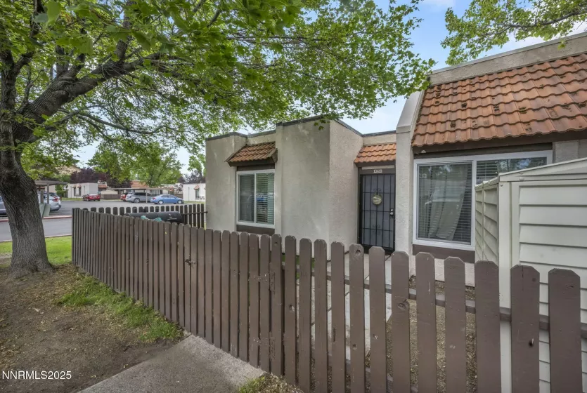 1041 Baywood, Sparks, Nevada 89434, 3 Bedrooms Bedrooms, ,1 BathroomBathrooms,Residential,Residential,Baywood,250051743