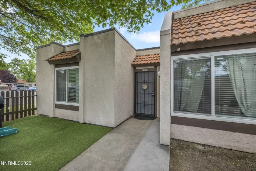 1041 Baywood, Sparks, Nevada 89434, 3 Bedrooms Bedrooms, ,1 BathroomBathrooms,Residential,Residential,Baywood,250051743