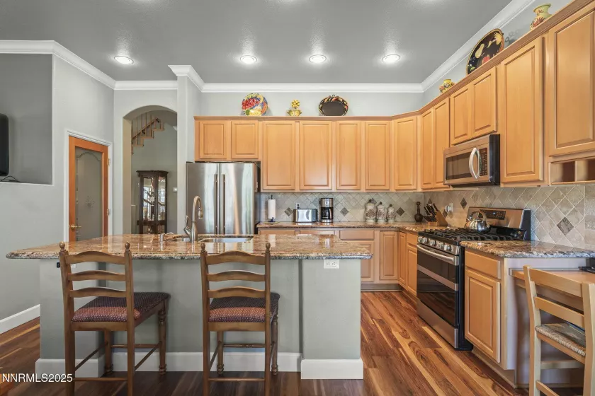 6694 Aston, Sparks, Nevada 89436, 3 Bedrooms Bedrooms, ,4 BathroomsBathrooms,Residential,Residential,Aston,250051744
