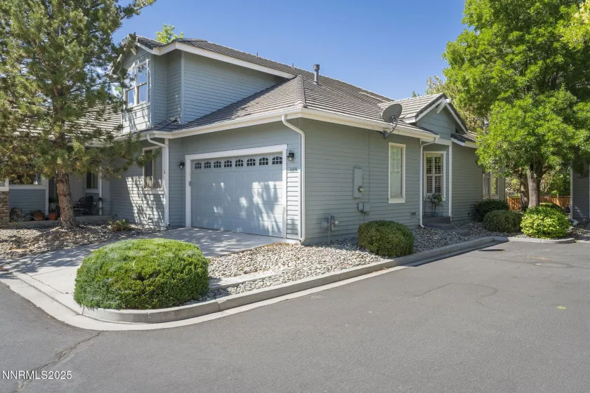 6694 Aston, Sparks, Nevada 89436, 3 Bedrooms Bedrooms, ,4 BathroomsBathrooms,Residential,Residential,Aston,250051744