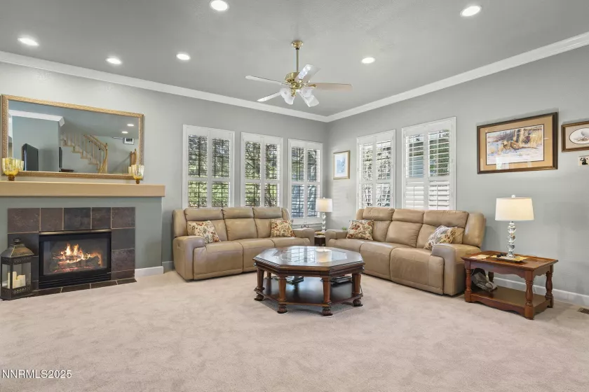 6694 Aston, Sparks, Nevada 89436, 3 Bedrooms Bedrooms, ,4 BathroomsBathrooms,Residential,Residential,Aston,250051744