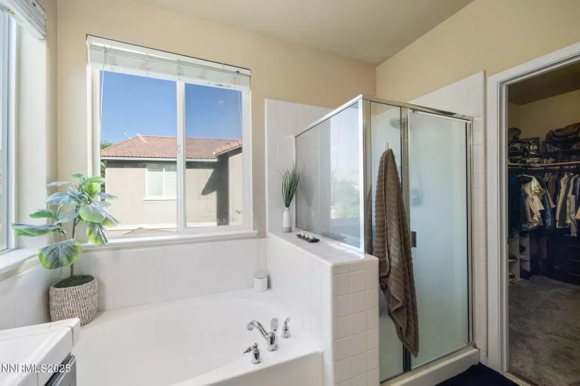 3818 Allegrini, Sparks, Nevada 89436, 4 Bedrooms Bedrooms, ,3 BathroomsBathrooms,Residential,Residential,Allegrini,250051746