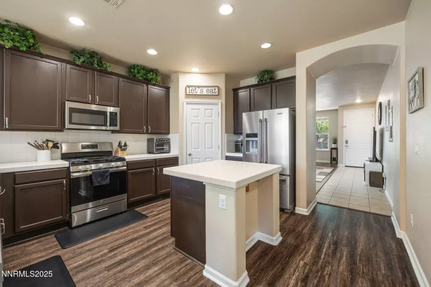 3818 Allegrini, Sparks, Nevada 89436, 4 Bedrooms Bedrooms, ,3 BathroomsBathrooms,Residential,Residential,Allegrini,250051746