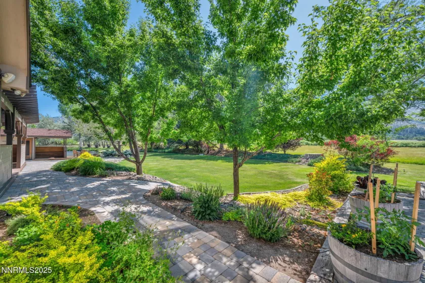 1008 Georgia, Gardnerville, Nevada 89460, 4 Bedrooms Bedrooms, ,4 BathroomsBathrooms,Residential,Residential,Georgia,250051750