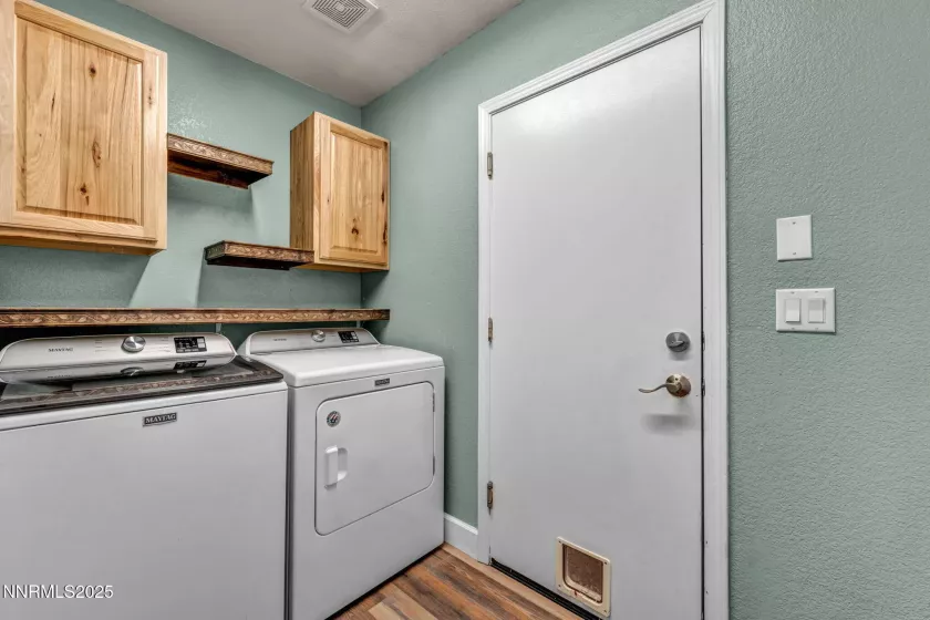 1720 Blue Oak, Fernley, Nevada 89408, 5 Bedrooms Bedrooms, ,3 BathroomsBathrooms,Residential,Residential,Blue Oak,250051751