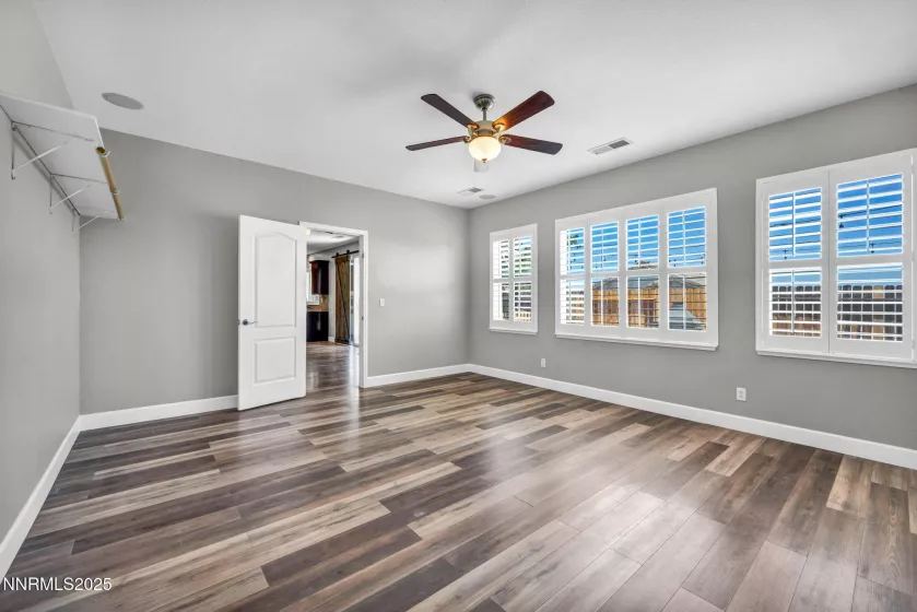 1720 Blue Oak, Fernley, Nevada 89408, 5 Bedrooms Bedrooms, ,3 BathroomsBathrooms,Residential,Residential,Blue Oak,250051751