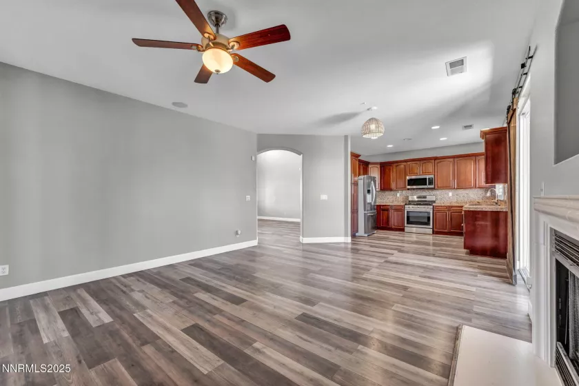 1720 Blue Oak, Fernley, Nevada 89408, 5 Bedrooms Bedrooms, ,3 BathroomsBathrooms,Residential,Residential,Blue Oak,250051751