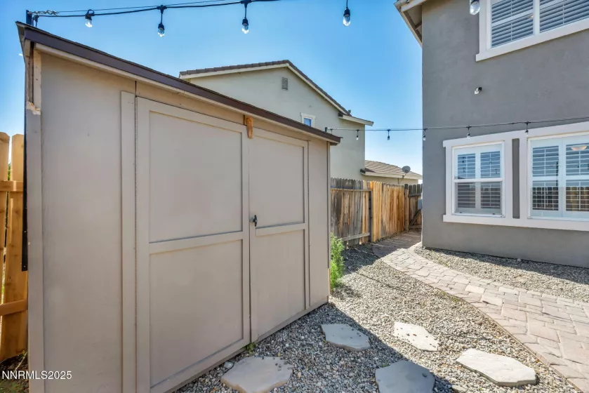 1720 Blue Oak, Fernley, Nevada 89408, 5 Bedrooms Bedrooms, ,3 BathroomsBathrooms,Residential,Residential,Blue Oak,250051751